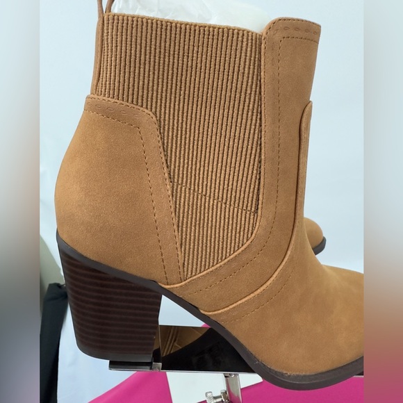 Market & Spruce Chestnut Brown Ankle Boot Stacked Heel Ankle Zipper Size… - Picture 3 of 8
